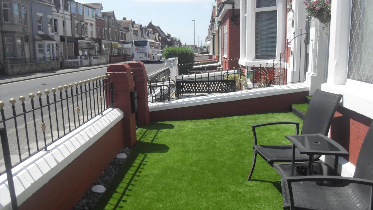 The Park Villa Blackpool Exterior photo