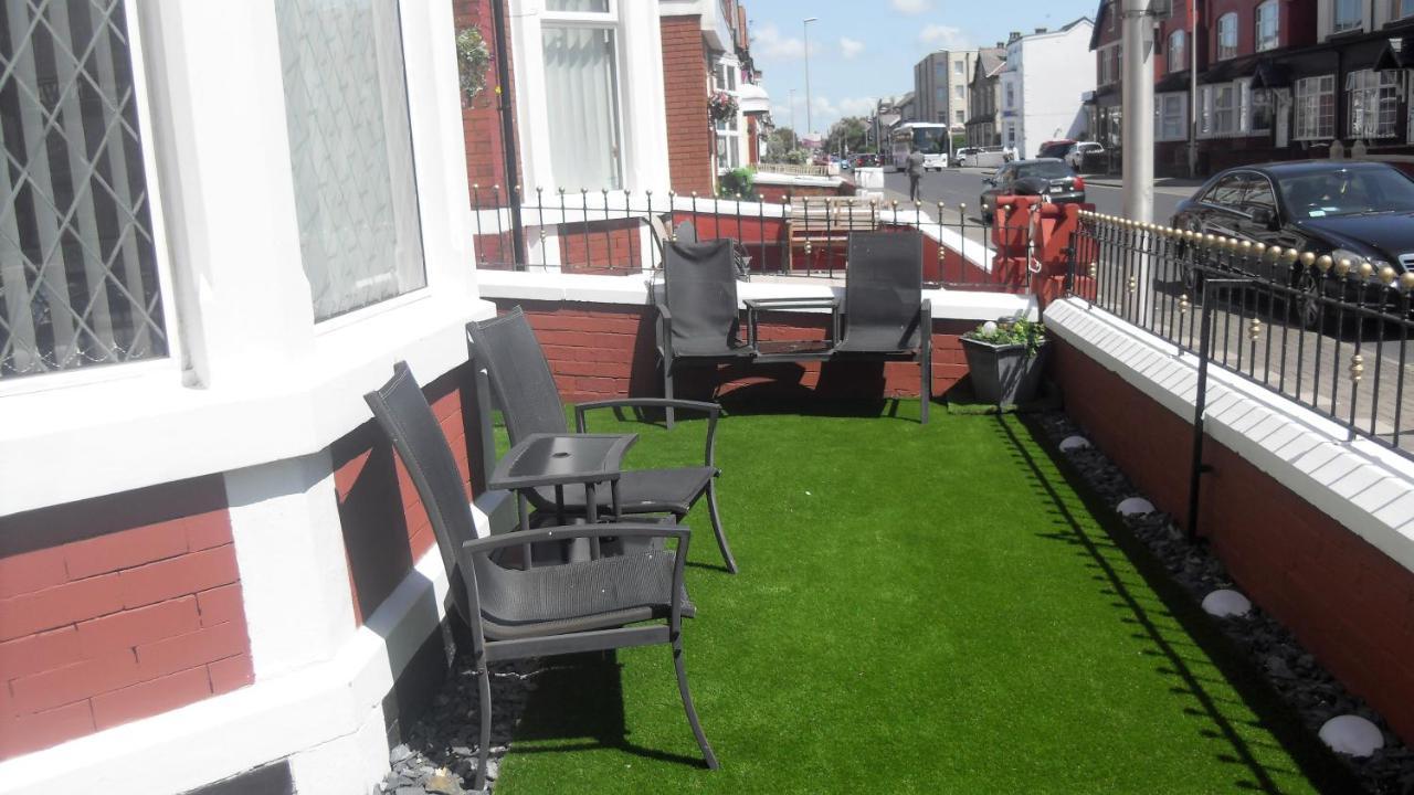 The Park Villa Blackpool Exterior photo